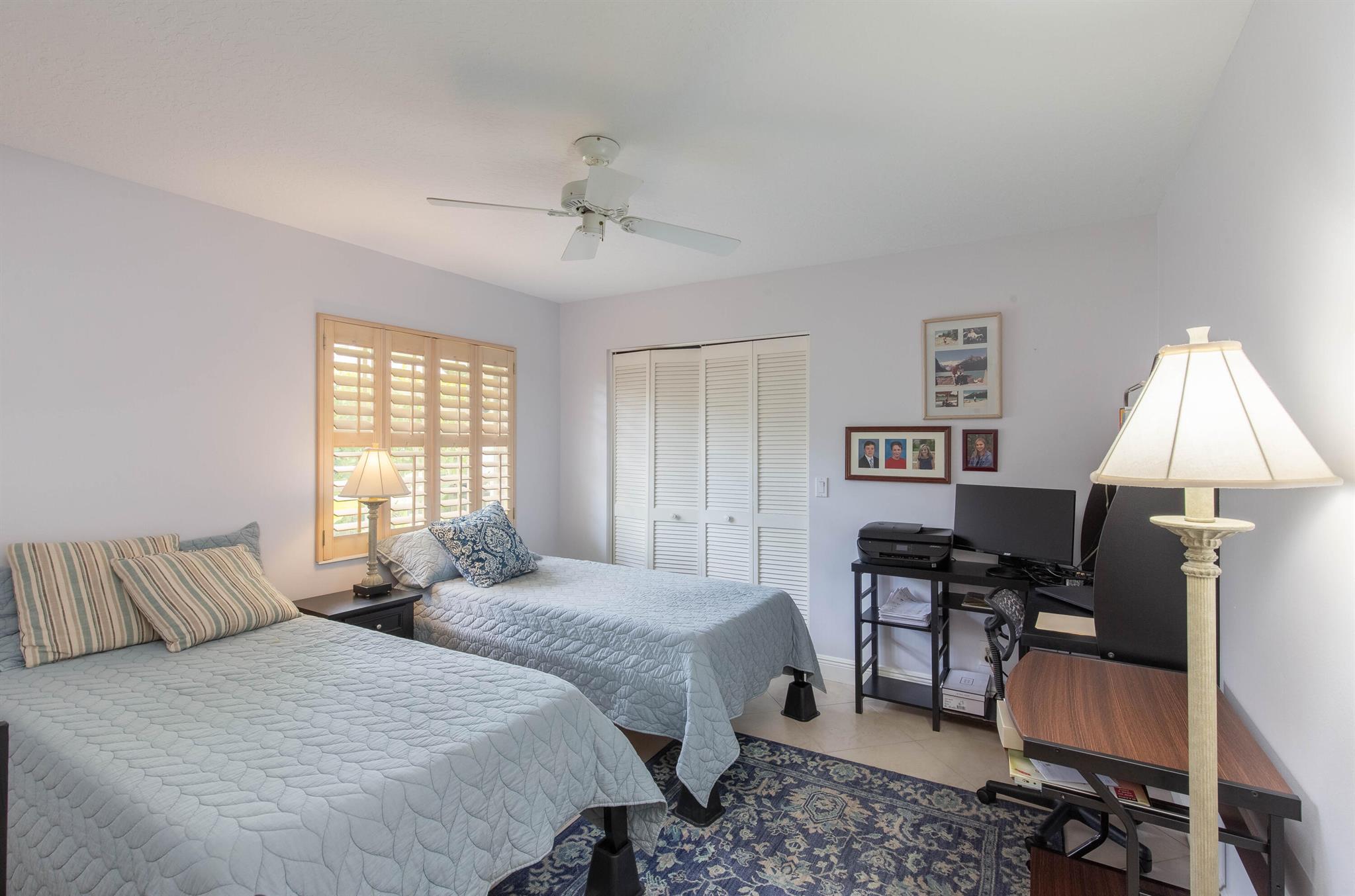Photo 12 of home located at 15560 Cedar Grove Lane, Wellington FL
