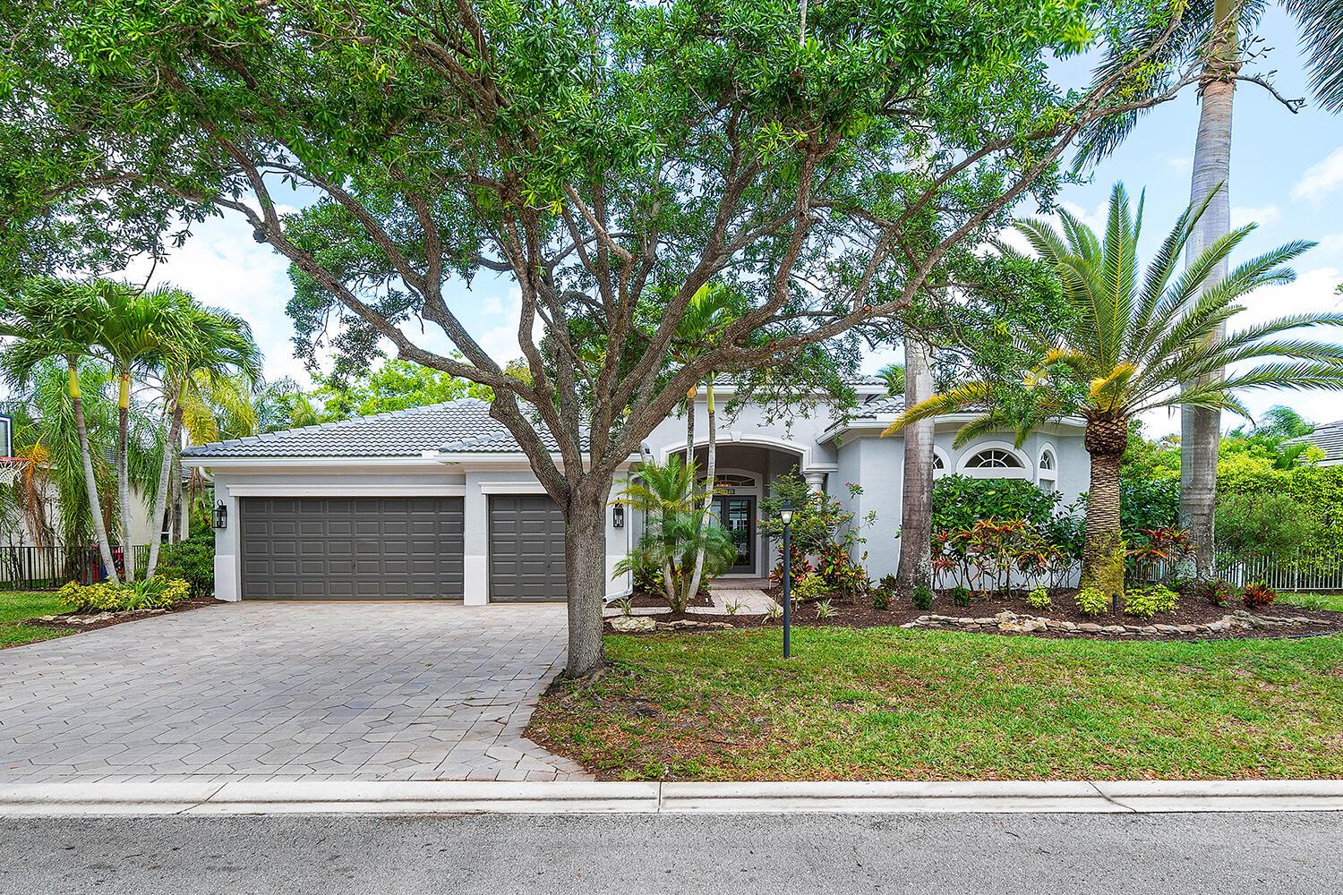 10525 NW 65th Drive, Parkland, FL 