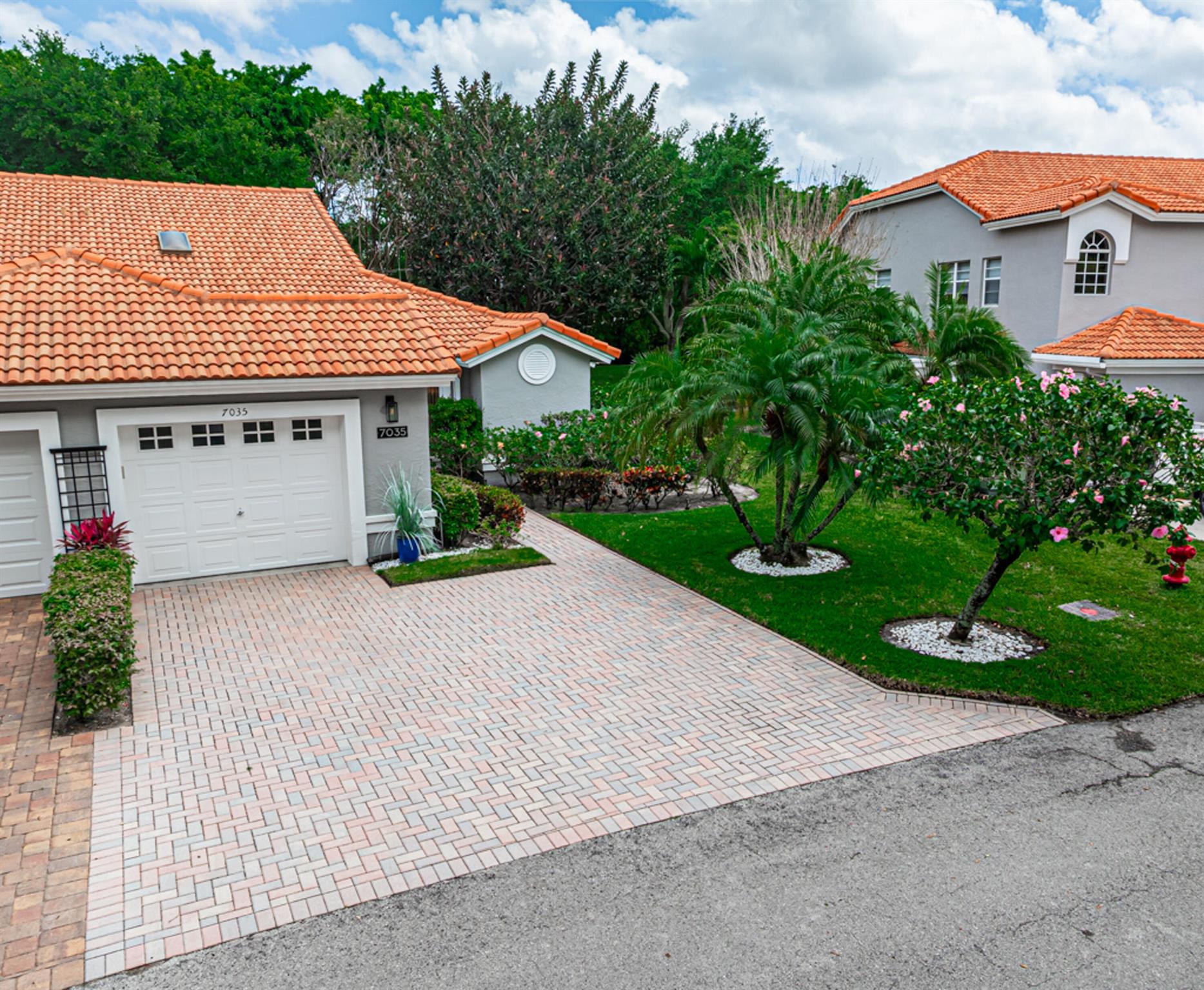 7035 Summer Tree Drive, Boynton Beach, FL 