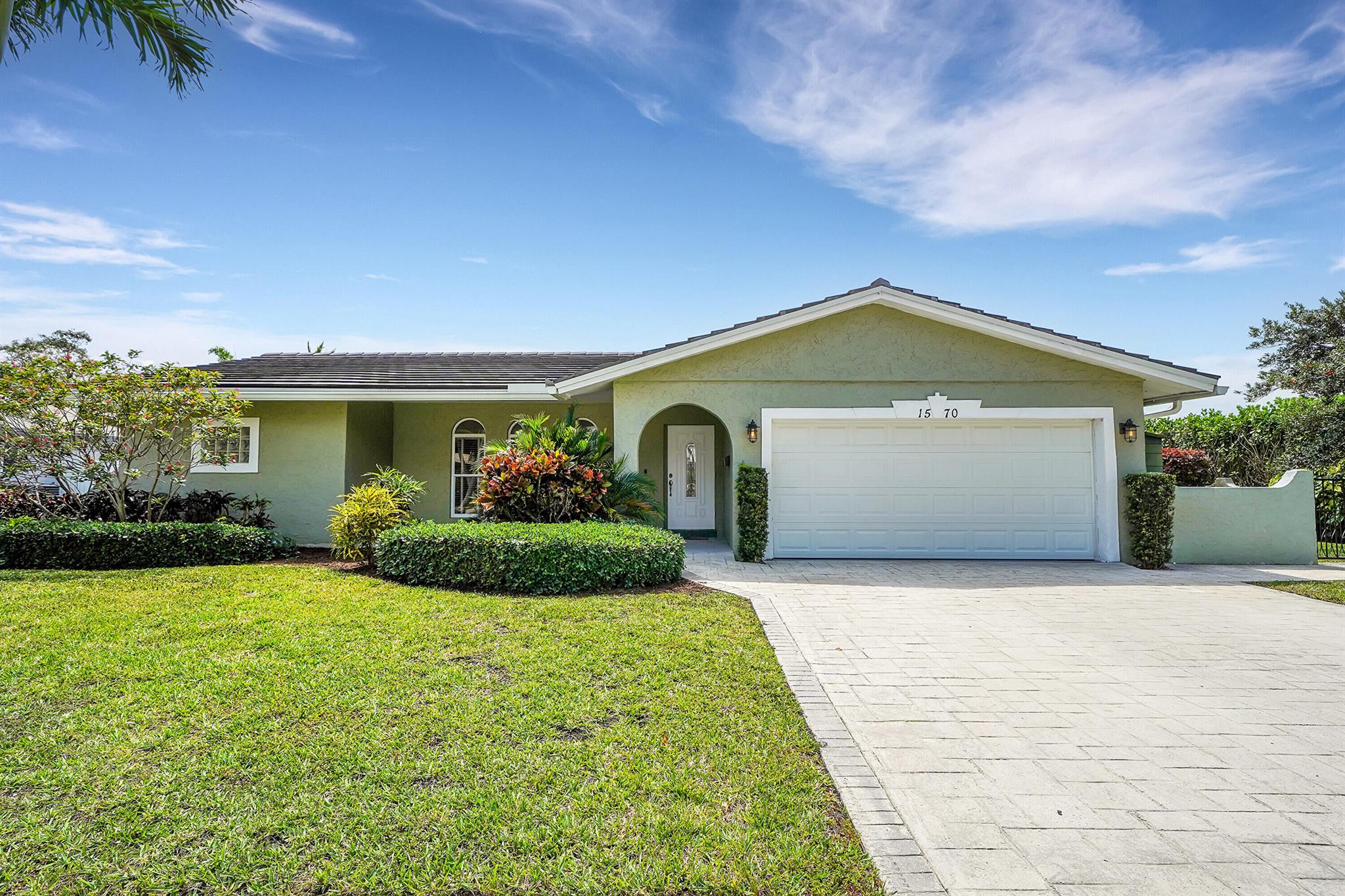 1570 SW 13th Drive, Boca Raton, FL 