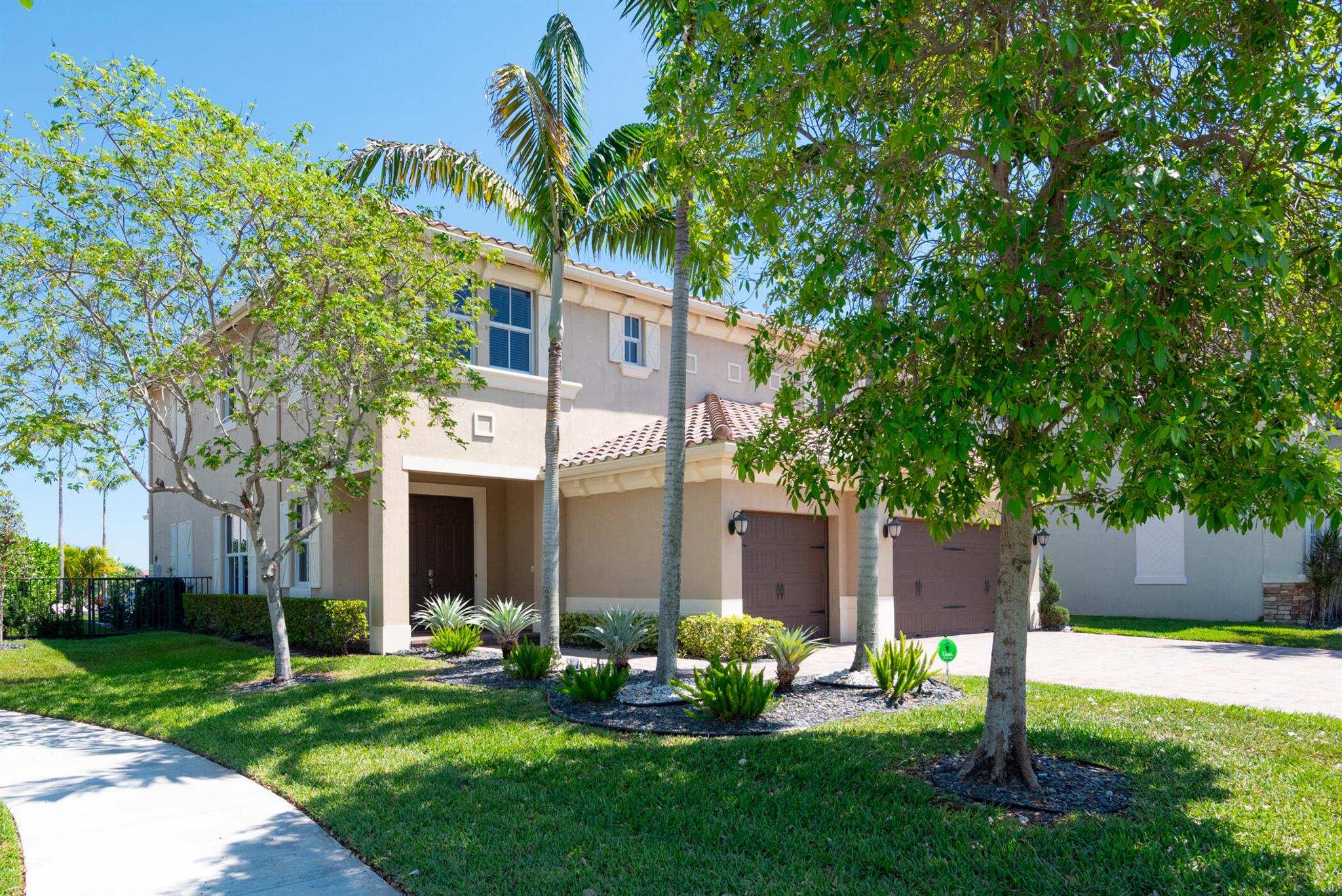 9801 Blue Isle Bay, Parkland, FL 