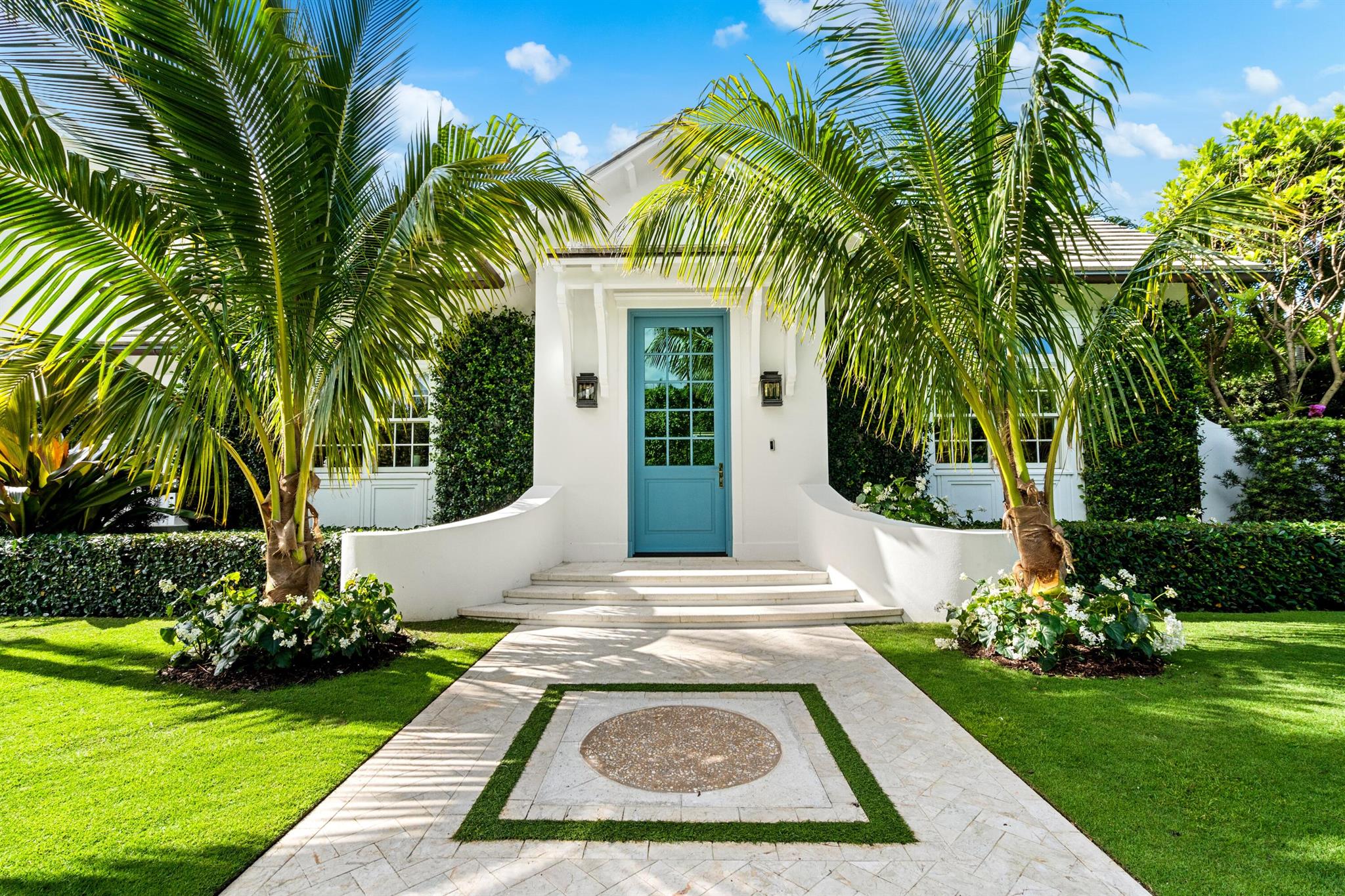 House for Sale in Palm Beach, FL