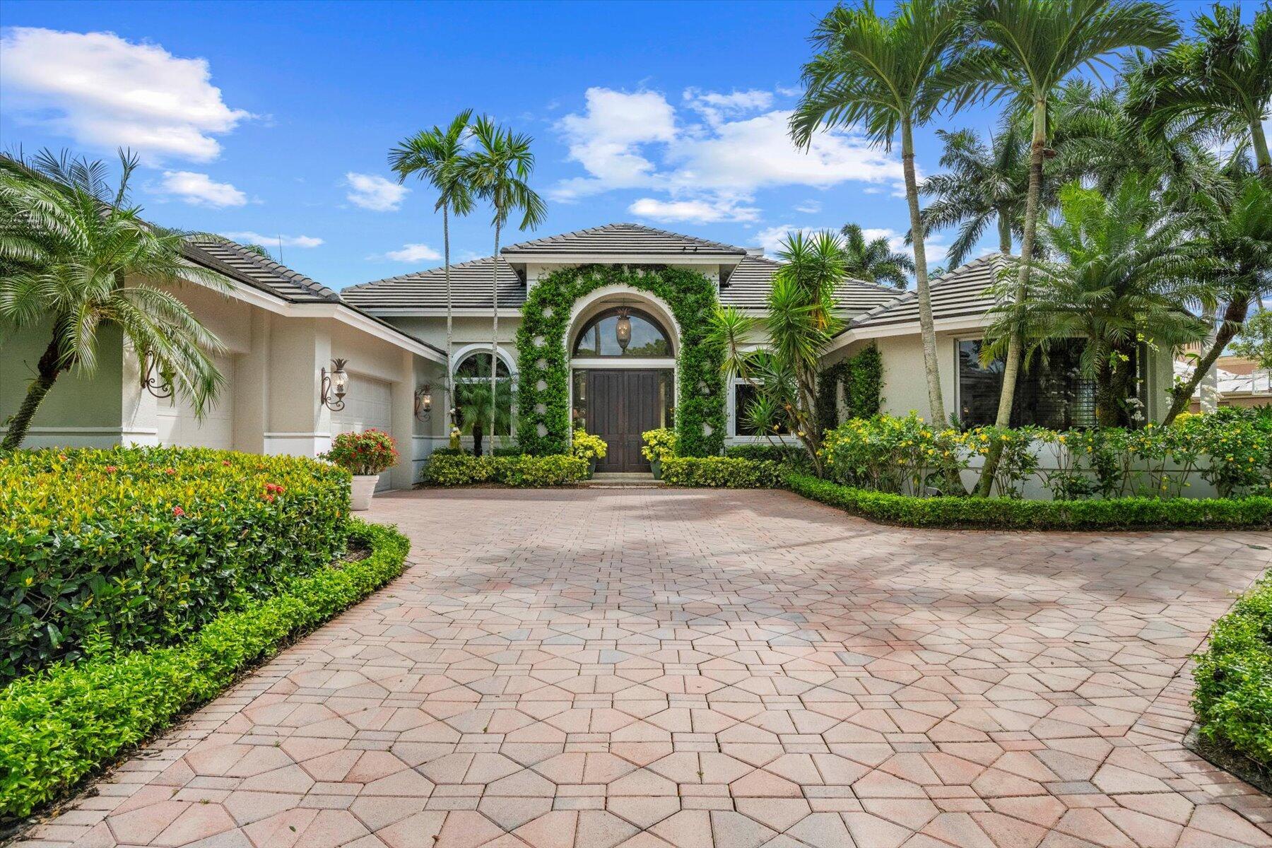 This beautiful estate home, located in the very highly sought after Loxahatchee Club in Jupiter FL is offered at $5,550,000. 274 Locha Drive instantly invites you into a spacious and open floorplan that beautifully captures the expansive lake and golf views of our signature Jack Nicklaus designed golf course. With 4,190 square feet, this estate home's design ideally blends luxury and comfort. With 4 spacious bedrooms, 4.5 bathrooms, this rare property is perfectly suited for Buyers who appreciate quality and luxury. The heart of the house, the kitchen, opens seamlessly into the family room, offering a perfect setting for small family get-togethers as well as hosting luxurious parties. For those times you crave a bit more formality, the cozy living room is the perfect spot to unwind or catch up over a glass of wine. A separate upscale dining room is ideal for memorable dinners with friends and family. Outside, the home's grand pool, spa, and peaceful water feature designed with a raised deck, pergola and dramatic landscape lighting, offer an inviting escape into your own bit of paradise. 274 Locha Drive is a masterpiece of architecture and design, located in one of the finest private clubs in Florida.  The home's square footage can easily be expanded.  Existing floorplan and potential addition available upon request.  Please schedule your private tour today. 
Located in Jupiter, Florida, The Loxahatchee Club is the definition of refined elegance and natural beauty. This exclusive private club exudes sophistication, offering its members a sanctuary of luxury and leisure. The recently renovated clubhouse has timeless charm, warmth and functionality.  From the pristine golf course designed by Jack Nicklaus to the state-of-the-art amenities and impeccable service, The Loxahatchee Club embodies the epitome of upscale living and leisure in the heart of Jupiter's idyllic surroundings.