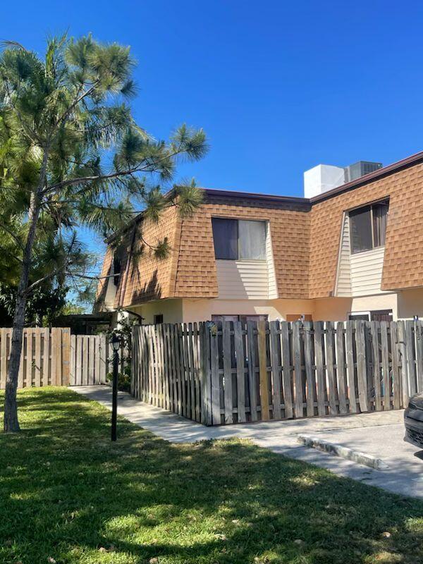 713 W Ocean Avenue, Lantana, FL 33462, 3 Bedrooms , 2 Bathrooms ,Townhouse,Off Market,R10977721, Horizon Palm Realty Group