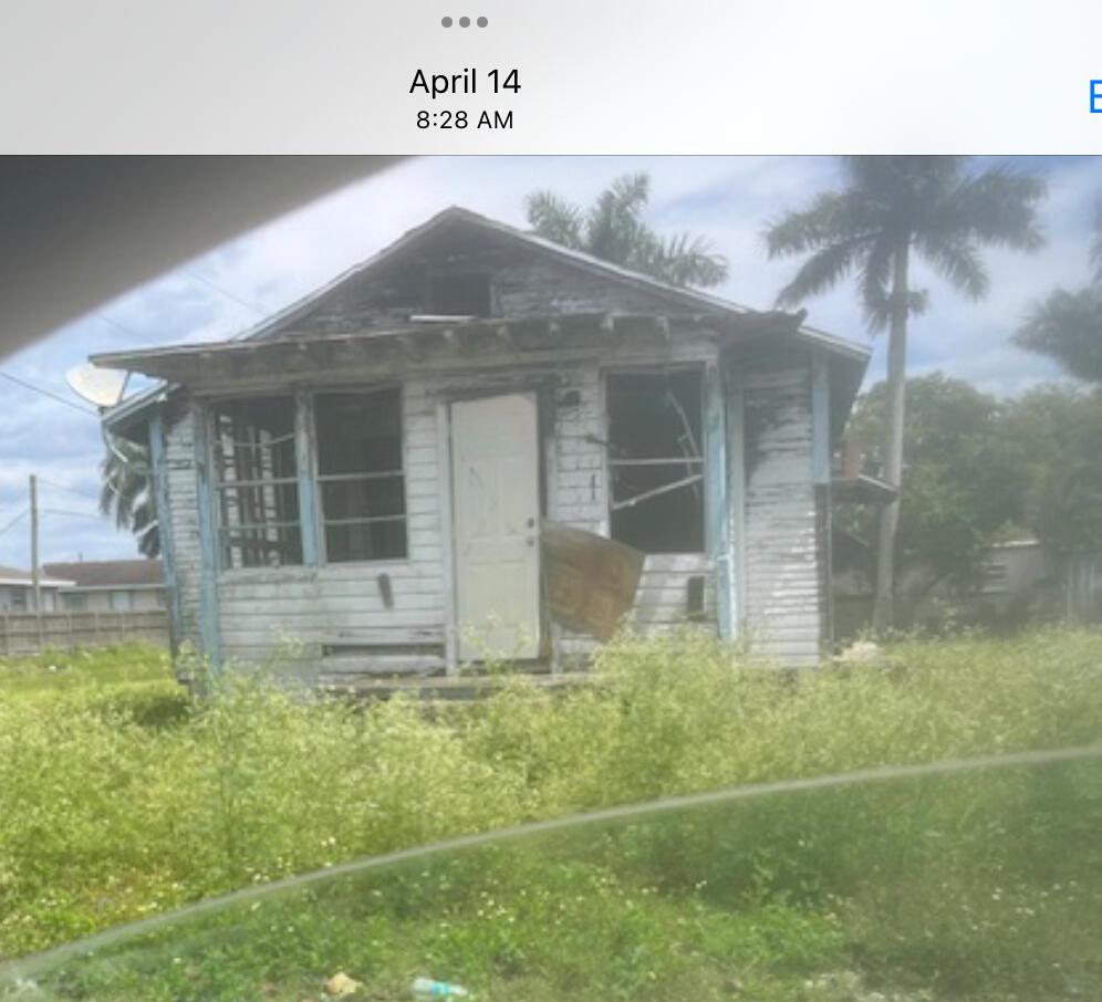 225 NW 5th Street, Belle Glade, FL 