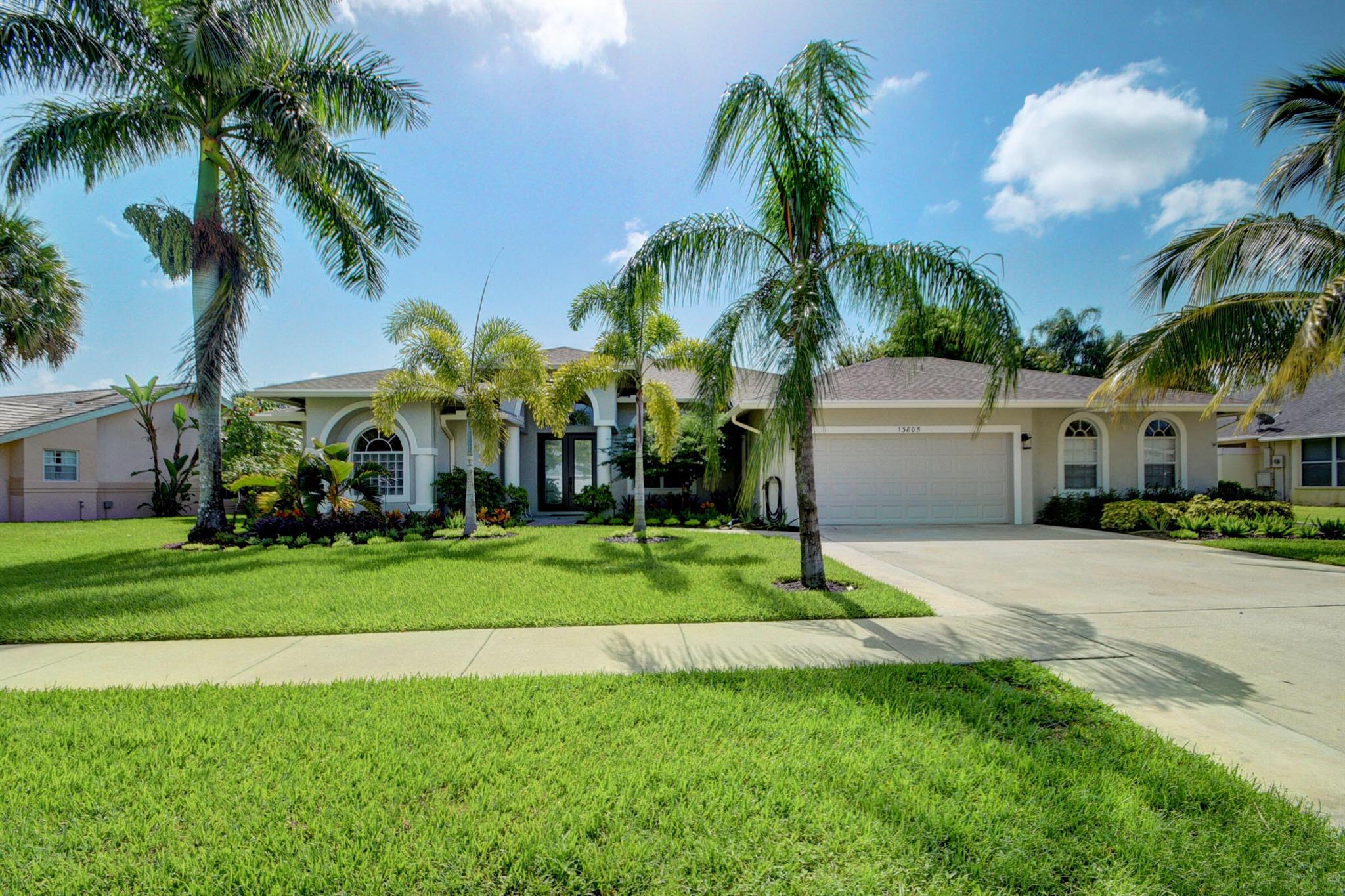 13805 Folkestone Circle, Wellington, FL 