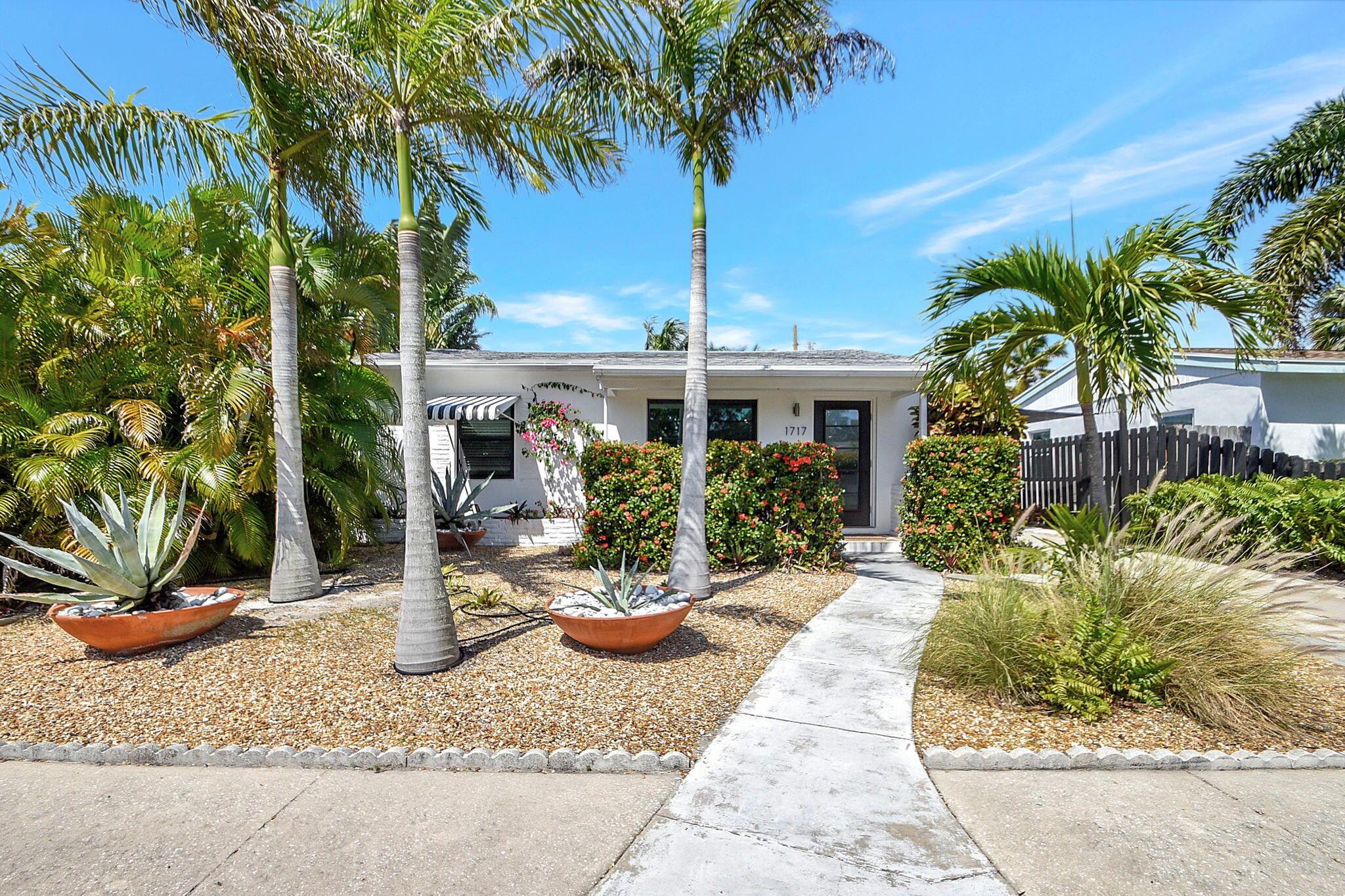 1717 N Ocean Breeze, Lake Worth Beach, FL 