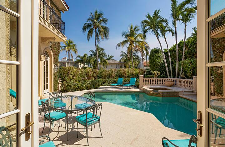 Palm Beach Villa in the center of Town. Worth Avenue just a stone's throw away from shopping, dining, beaches and Town Docks within minutes. Available annually at $40,000/month as well as seasonally at $55,000/month. Three bedroom townhome has high ceilings both upstairs and downstairs. Enjoy day and evening entertaining in the beautiful pool area. Beautiful SW facing master suite with generous partner closets and baths, gracious sitting room and master suite lounge. Impact windows & doors, elevator, private pool, courtyard patio, and 2-car garage complete this offering.