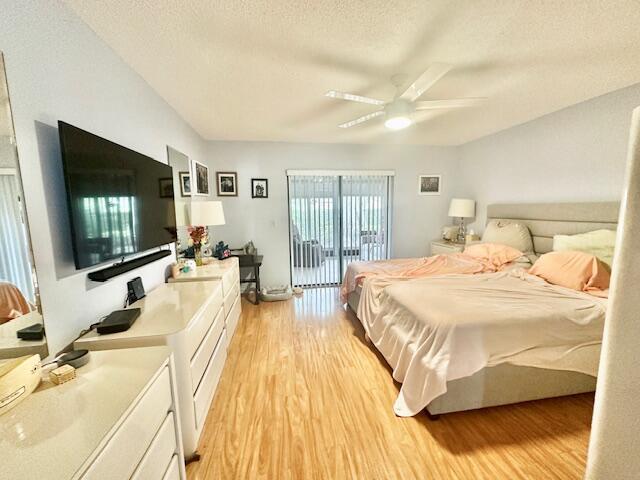 Photo 5 of home located at 6272 Kings Gate Circle, Delray Beach FL