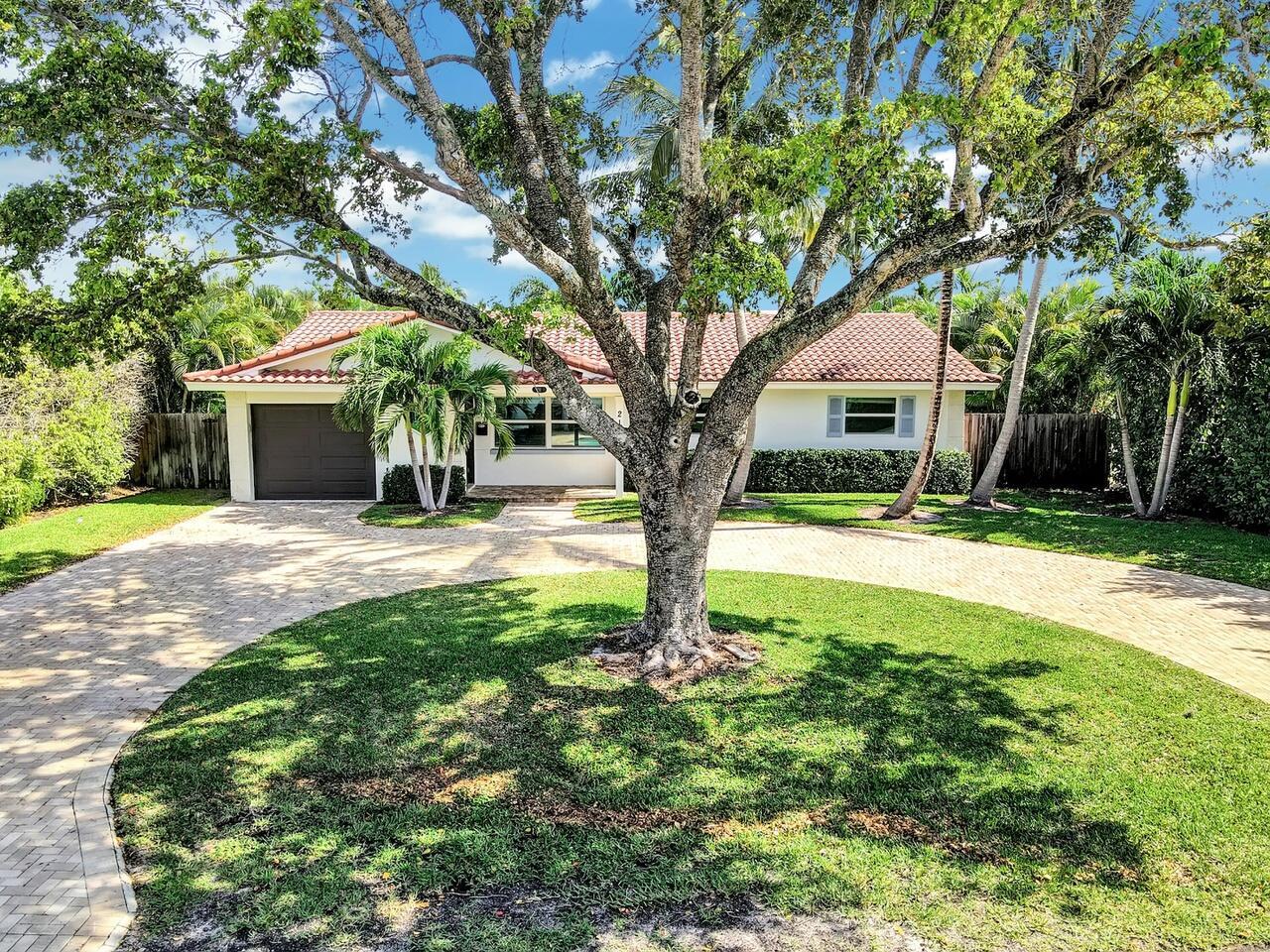 Conveniently located in one of the best sections of the neighborhood. This home has recently undergone a complete renovation and sits on an oversized lot in East Delray Beach's popular Lake Ida neighborhood. The plan includes three bedrooms, two baths, a large pool and pool deck and a one-car garage. Renovations included new Impact windows, kitchen cabinets, countertops and appliances, new marble in Master Bath, new porcelain plank tile throughout, new impact resistant windows and doors, and new pavers at driveway and pool deck. New AC Installed in December 2023