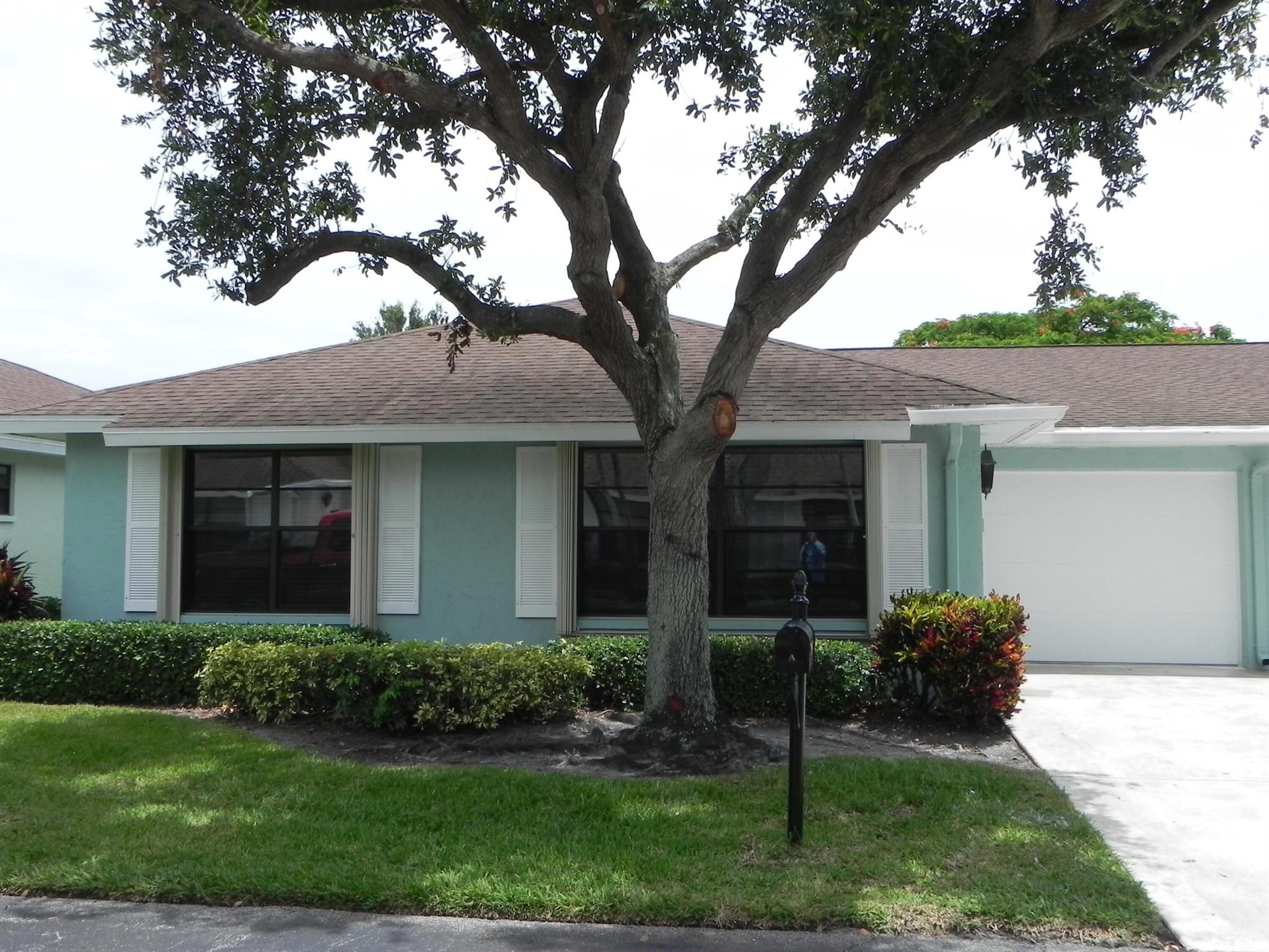 This lovely villa is located in a quiet, well kept community in the heart of Boynton Beach. This home has been completely renovated and offers wood kitchen cabinets with soft close doors, new quartz countertop with a mother of pearl deco backsplash, large SS sink, SS appliances, large pantry, recess lighting throughout, new LVP flooring throughout, new baseboards and trim, new ceiling fans, new master bath, freshly painted interior, updated guest bath, tile patio, newly painted garage and floor, and a new water heater. nothing to do but move in! There's accordion shutters on all the openings. The AC is 2011 and was just serviced. Information herein deemed reliable and subject to errors, omissions or changes without notice. All measurements are approximate.