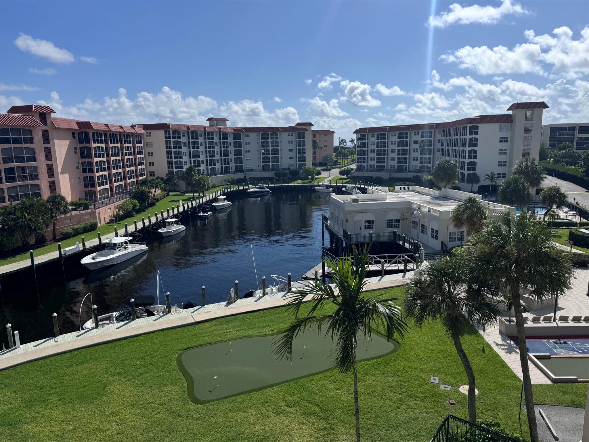 Welcome to San Remo Boca Raton.San Remo is a beach front paradise with a deeded beach, the community offers manned security, clubhouse,marina,outdoor grilling area ,gym and more.Unit R444 has been completely renovated in a very high end standard, the remodeled including new impact doors and Windows ,custom built kitchen cabinet, custom vanity for bathroom and full closet shelving.kitchen and bathroom include quartz countertops and full backsplash, fisher paykel appliance in kitchen special design lighting to entire unit.must see