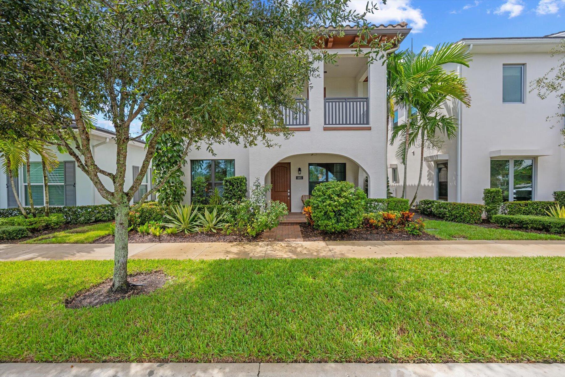 1165 Faulkner Terrace