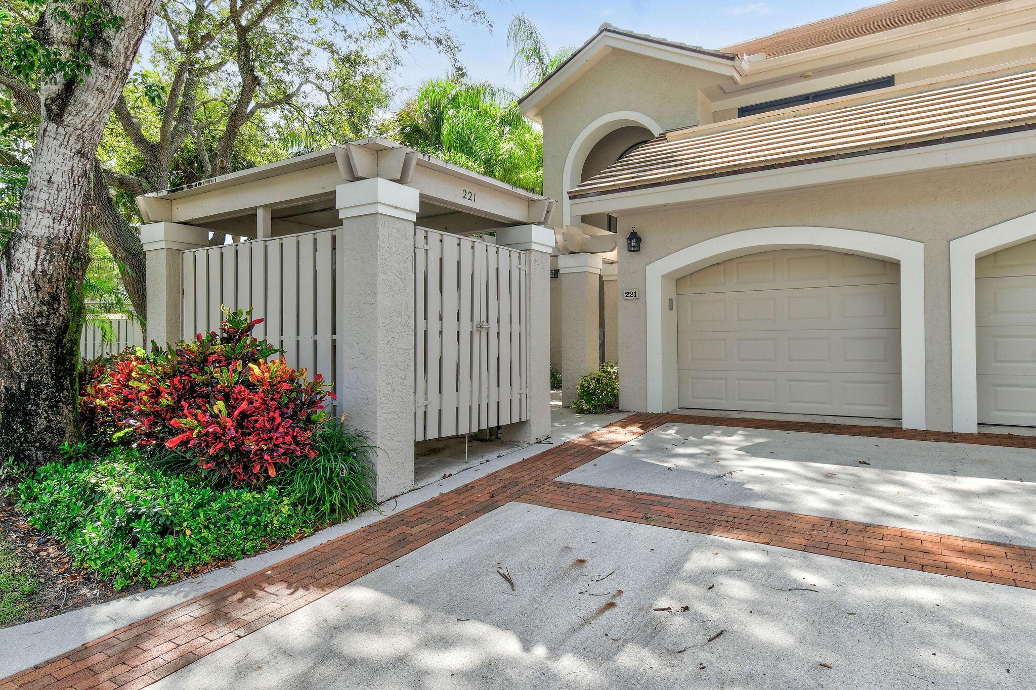 Enjoy winter 2025 in highly sought-after West Bay in Jonathan's Landing, Jupiter, Florida. Beautifully appointed 3-bedroom water view condominium with lush tropical landscaping. The third bedroom will include a day bed with trundle. A short walk to the community pool makes this winter rental truly special. Jonathan's Landing, situated on the intracoastal waterway, offers scenic roadways and lush landscapes. Available to all residents is a waterfront park with a children's playground, picnic pavilions, walking, jogging, biking trails, and bocce' courts. Within one mile of tropical beaches and a variety of water sports, Jupiter offers an abundance of amenities to include casual and fine dining options, diverse cultural events, boutiques, and world-class shopping.