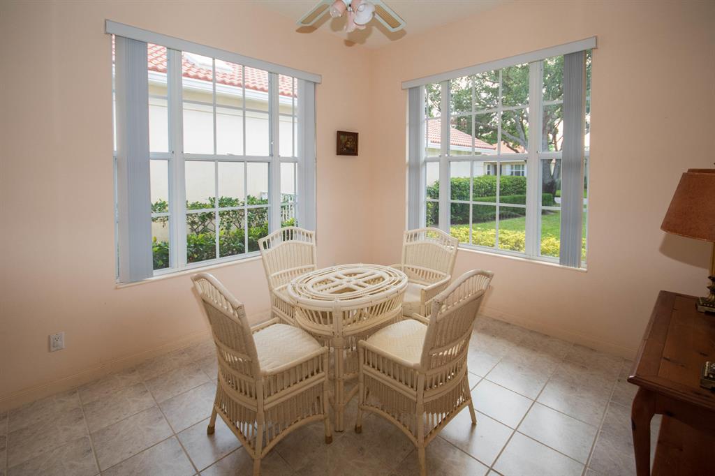 Photo 2 of home located at 311  Kelsey Park Circle, Palm Beach Gardens FL
