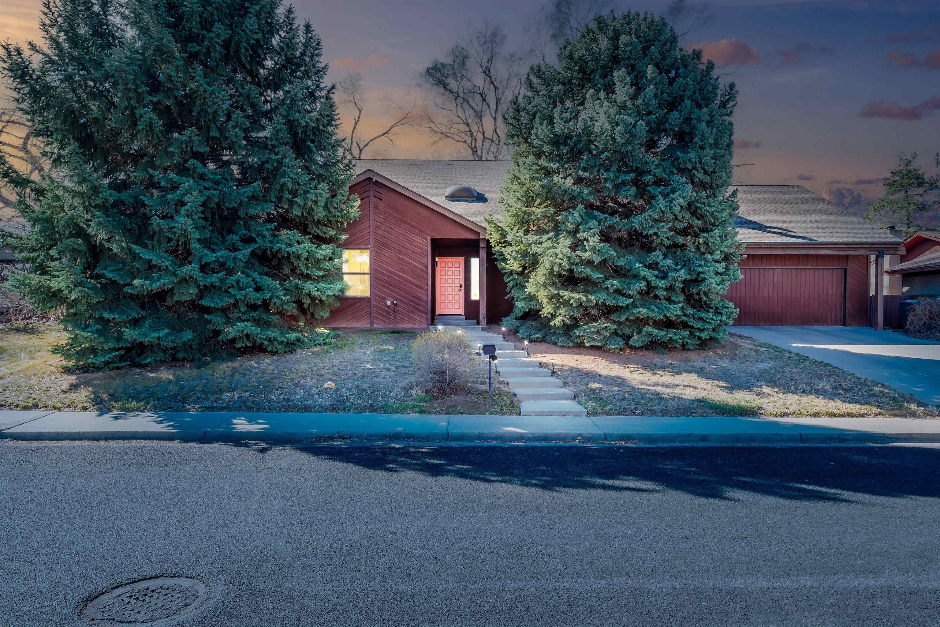 1017 Lakeside Court, Grand Junction, CO 81506