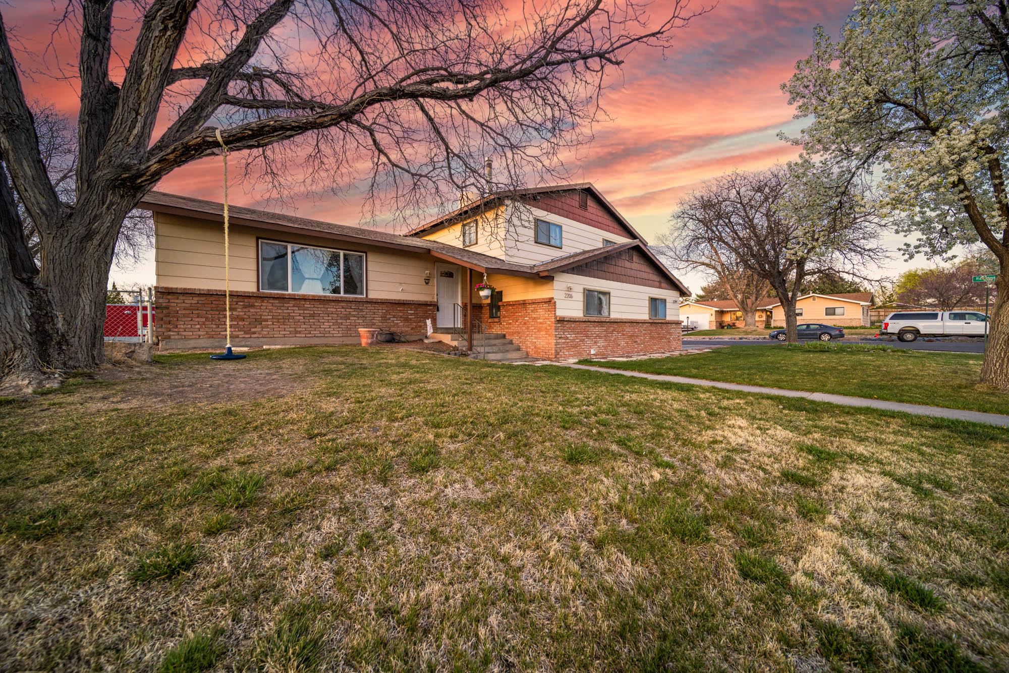 Spacious 1970s tri-level home located in the highly desirable Redlands Village neighborhood. This well-maintained 2,528 square foot home sits proudly on a 0.40 acre lot offering plenty of outdoor space.   As you enter the home, you are greeted by a Great floor plan perfect for entertaining. The main level features a living room with large windows allowing natural light to flood in fill the space with warmth. All three bedrooms, including the master suite, are on the upper level for maximum privacy. The two additional bedrooms are generous in size with plenty of natural light.   The lower level is a wonderful space ideal for a second living area, home gym, or playroom. It walks out to the spacious fully fenced backyard - perfect for summer entertaining.    There is a fully finished bonus basement room ideal for a home office, music room, art studio, etc., you decide how you want to use it.   Located in proximity to schools, parks, shops and major highways, this home in Redlands Village is a rare find. The large lot and quality construction of this well-cared for tri-level makes it an excellent Choice for your next home!