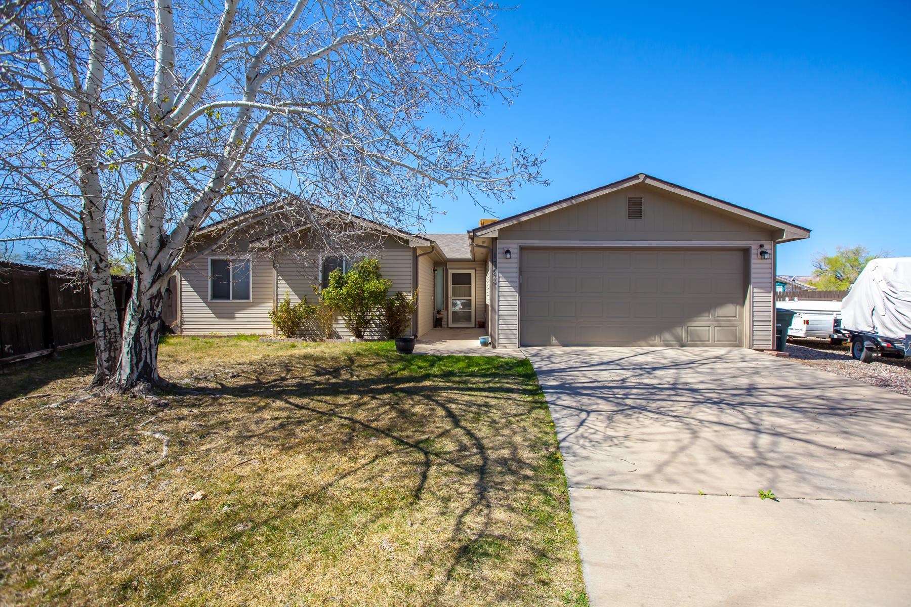Welcome home to this 3-bed, 2-bath ranch-style home in Orchard Mesa offers split bedrooms, an open concept, and a spacious backyard in a quiet cul-de-sac. No HOA, Newer hot water heater, newer boiler, and a 2-car garage. The backyard is perfect for gatherings and relaxation. Schedule a showing today!