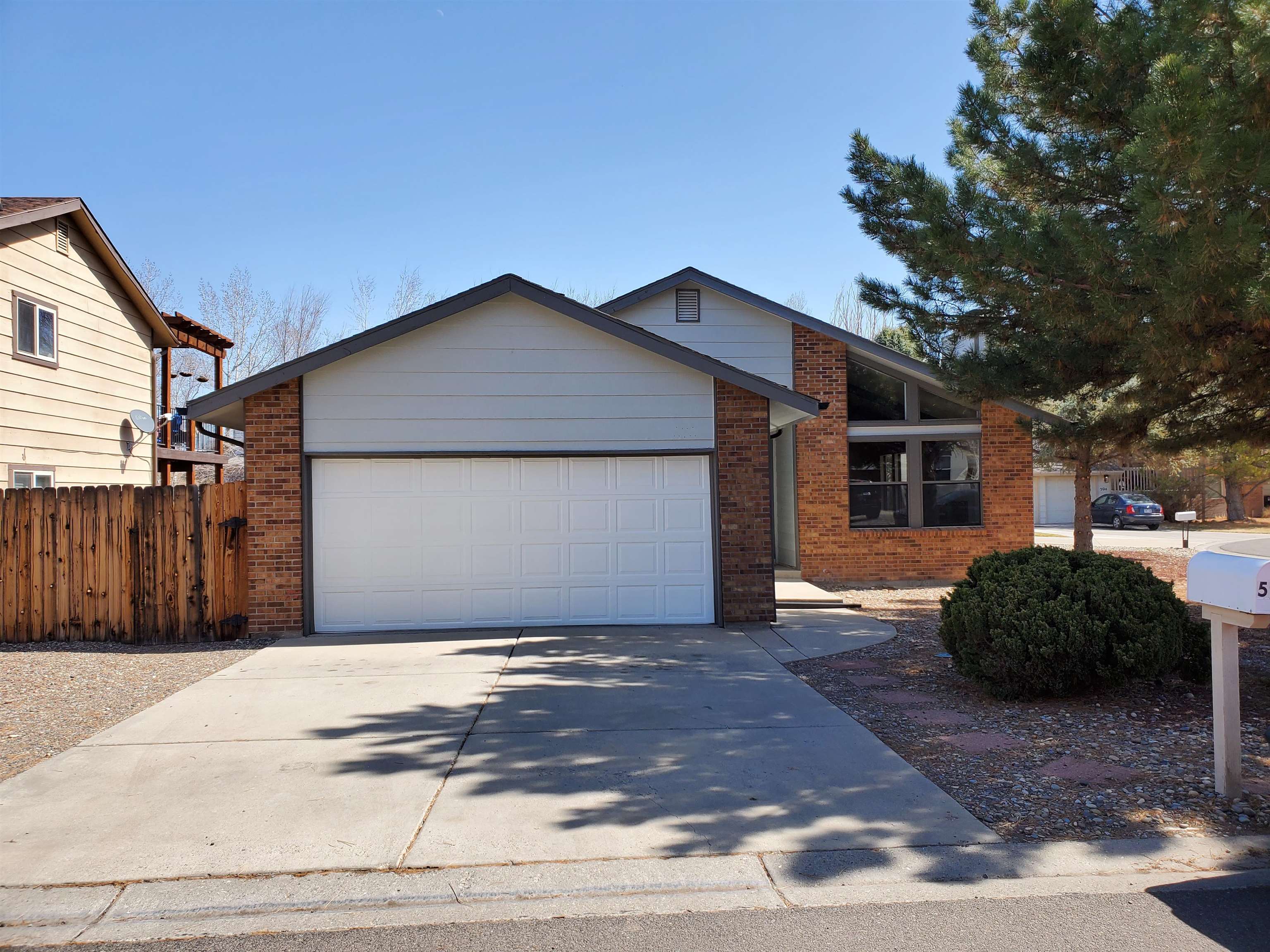 Beautiful, bright modern and comfortable ranch with full basement in the Redlands. Hard to find 5 bedroom (2 are nonconforming), 3 bath Home. 2 car garage with parking for smaller RV's. Up to 8 feet wide trailers May fit, length would not be an issue. The back yard is lovely with a small lawn.   The front yard is beautiful and nearly maintenance free.