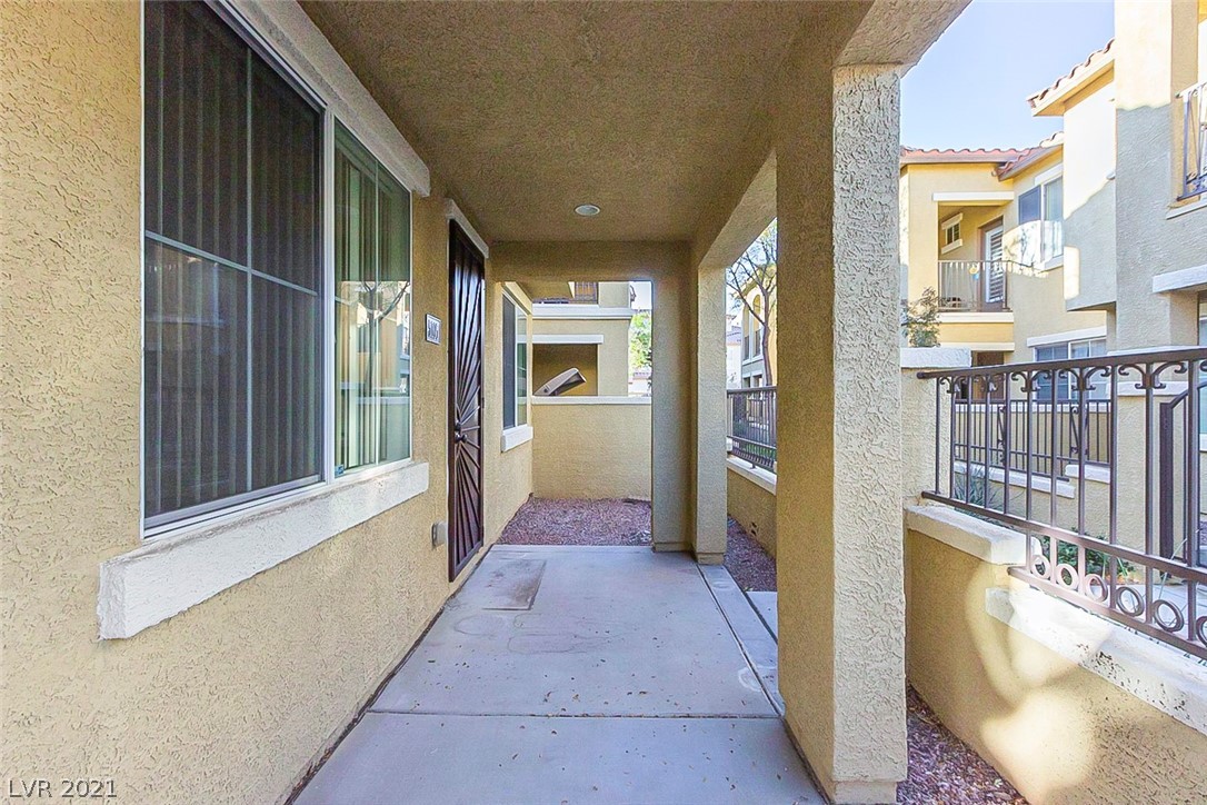1525 Spiced Wine Avenue 5105, Henderson, Nevada 89074, 3 Bedrooms Bedrooms, 3 Rooms Rooms,3 BathroomsBathrooms,Residential,Sold,1525 Spiced Wine Avenue 5105,2349512