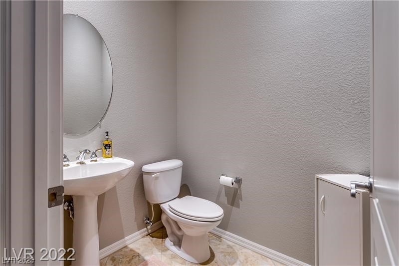 2219 Clearwater Lake Drive, Henderson, Nevada 89044, 2 Bedrooms Bedrooms, 7 Rooms Rooms,3 BathroomsBathrooms,Residential,For Sale,2219 Clearwater Lake Drive,2538342