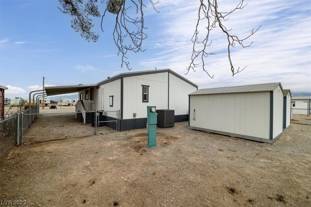 81 West Comstock Circle, Pahrump, Nevada 89048, 3 Bedrooms Bedrooms, 7 Rooms Rooms,2 BathroomsBathrooms,Residential,For Sale,81 West Comstock Circle,2549009