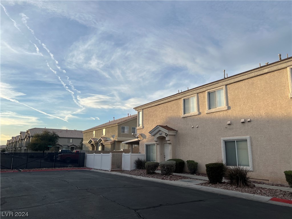 6077 Dry Bed St 103 Henderson, NV 89011 - Photo 26