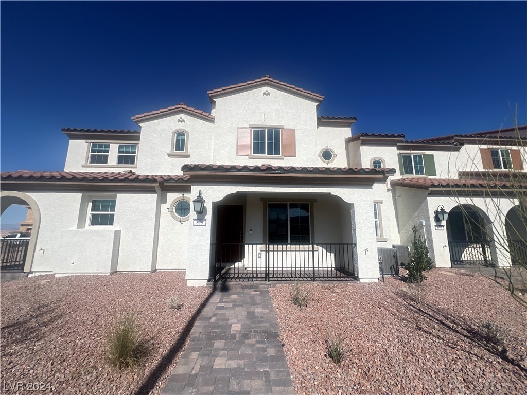 879 Jigglypuff Place, Henderson, Nevada 89011, 3 Bedrooms Bedrooms, 6 Rooms Rooms,3 BathroomsBathrooms,Residential,For Sale,879 Jigglypuff Place,2562811