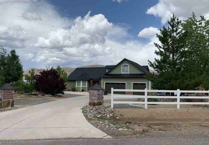 Wow, Super investment opportunity in Minden, NV. This home was built in 2005 and shows as three bedrooms on an approx. lot size of 43,560 sq. ft. Also appears to have a 3-car attached garage. If you blink it will be sold at this price. Buyers check with City, County, Zoning, Tax, and other records to their satisfaction. AS-IS REO property.