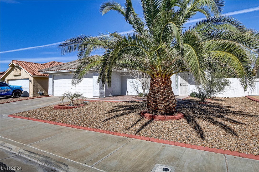 852 Coral Cottage Drive, Henderson, Nevada 89002, 3 Bedrooms Bedrooms, 8 Rooms Rooms,2 BathroomsBathrooms,Residential,For Sale,852 Coral Cottage Drive,2565699