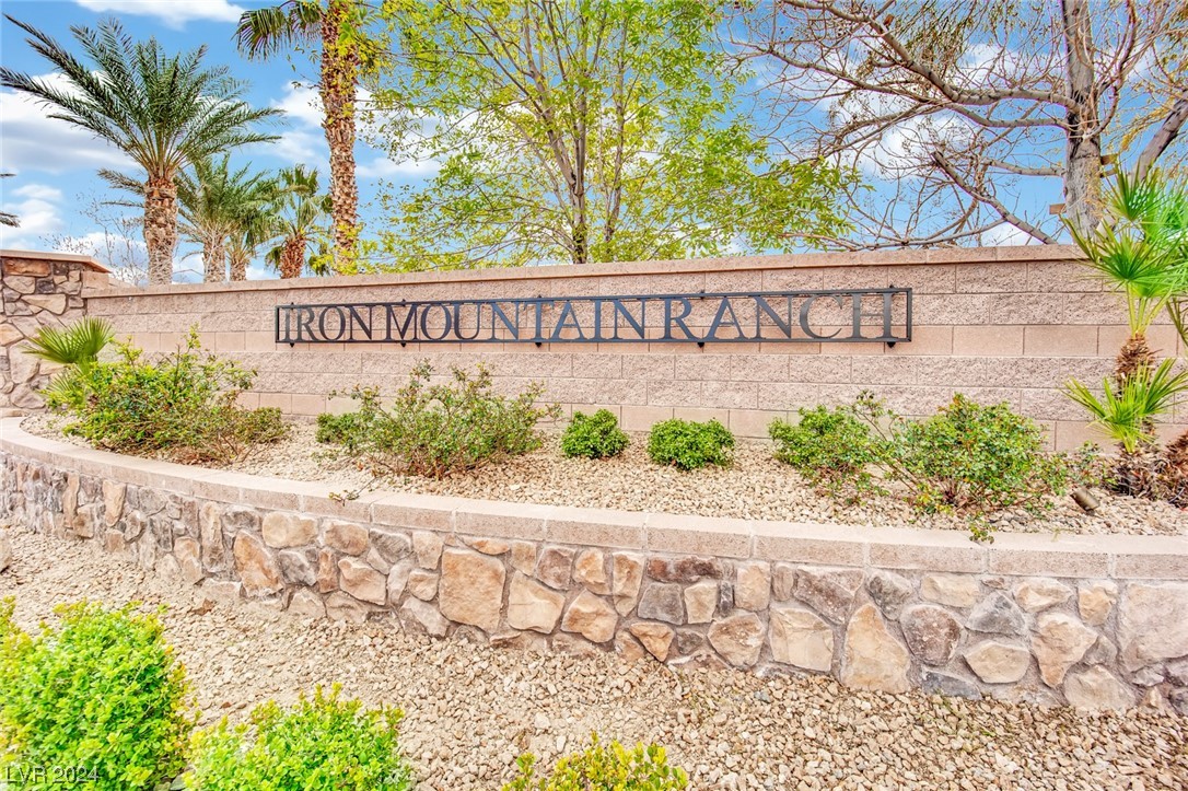 8225 Fulton Ranch St Las Vegas, NV 89131 - Photo 53