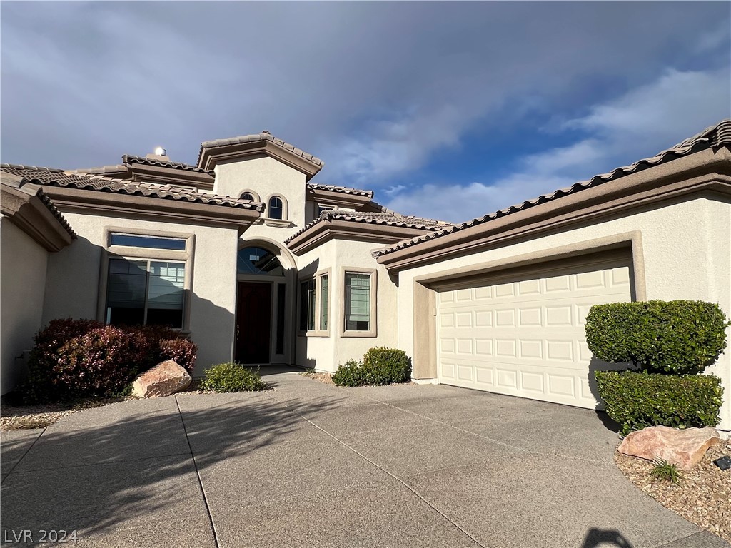 Henderson, Nevada 89052, 3 Bedrooms Bedrooms, 8 Rooms Rooms,1 BathroomBathrooms,Residential,For Sale,20 CANDLEWYCK Drive,2565818