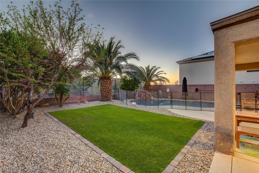 2537 Chateau Clermont St Henderson, NV 89044 - Photo 48