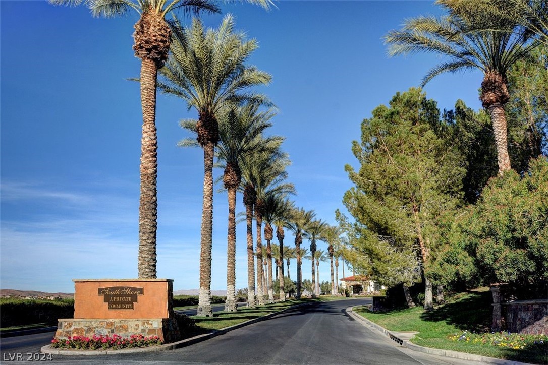 The grand entrance to the SouthShore community at Lake Las Vegas.