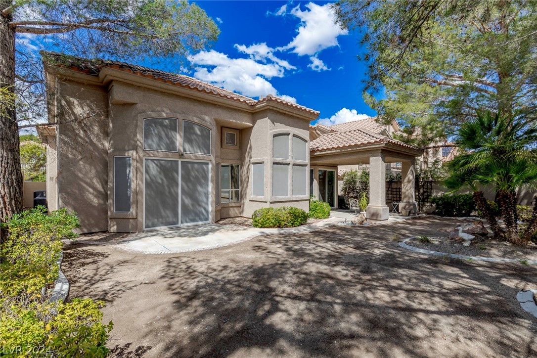 Las Vegas, Nevada 89134, 3 Bedrooms Bedrooms, 9 Rooms Rooms,2 BathroomsBathrooms,Residential,For Sale,1824 Dolce Drive,2568951