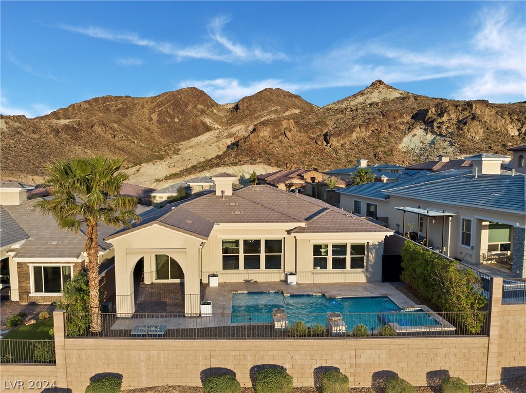 35 Costa Tropical Drive, Henderson, Nevada 89011, 3 Bedrooms Bedrooms, 7 Rooms Rooms,4 BathroomsBathrooms,Residential,For Sale,35 Costa Tropical Drive,2569918