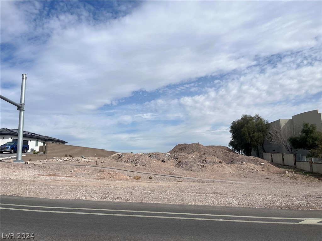 Land,For Sale,316 East Paradise Hills Drive, Henderson, Nevada 89002,40,511 Sqft,Price $349,900
