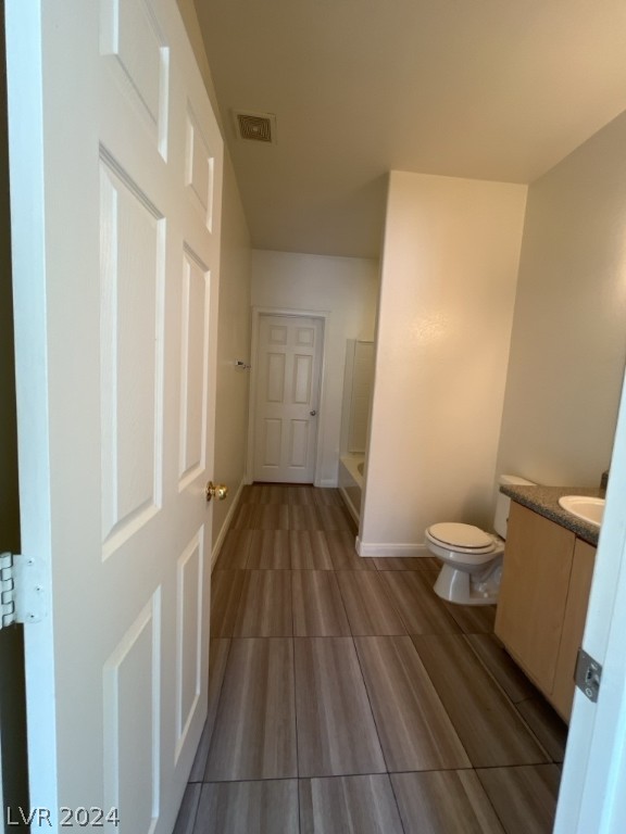 4915 East Russell Road 177, Las Vegas, Nevada 89120, 2 Bedrooms Bedrooms, 5 Rooms Rooms,3 BathroomsBathrooms,Residential Lease,For Rent,4915 East Russell Road 177,2570746