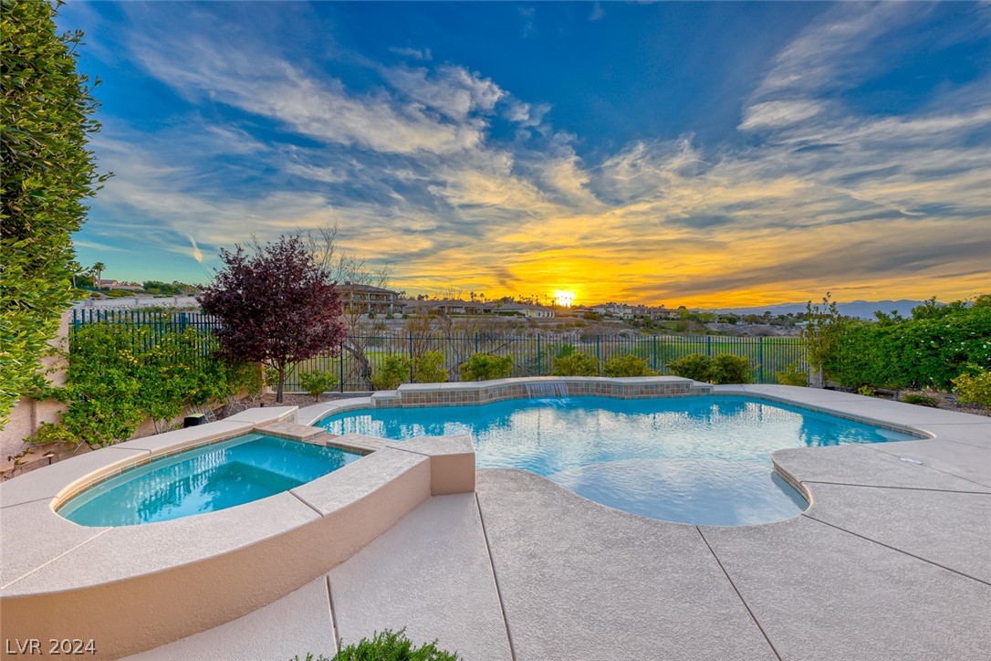 1311 Panini Drive, Henderson, Nevada 89052, 3 Bedrooms Bedrooms, 9 Rooms Rooms,3 BathroomsBathrooms,Residential,For Sale,1311 Panini Drive,2570990