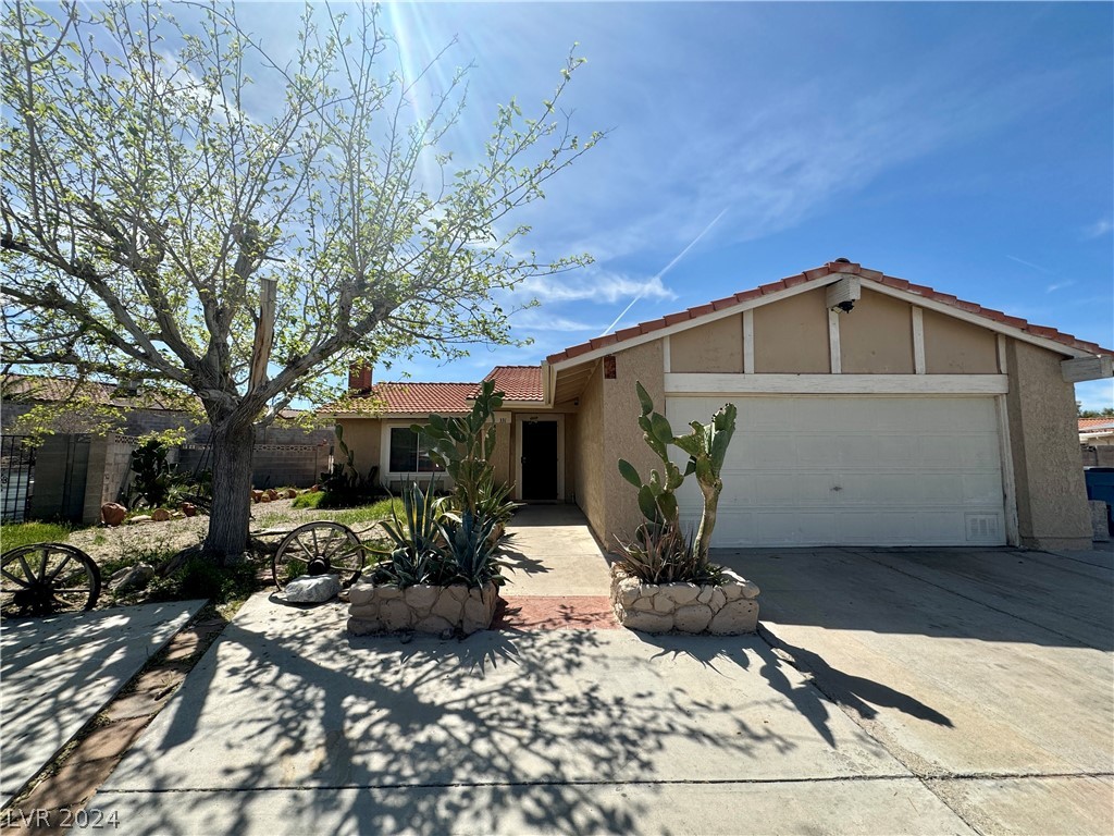 331 Lime Circle, Henderson, Nevada 89015, 3 Bedrooms Bedrooms, 7 Rooms Rooms,2 BathroomsBathrooms,Residential,For Sale,331 Lime Circle,2570867