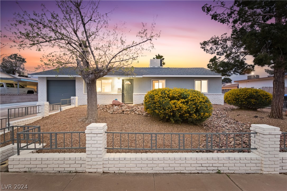 402 Scenic Drive, Henderson, Nevada 89002, 3 Bedrooms Bedrooms, 7 Rooms Rooms,2 BathroomsBathrooms,Residential,For Sale,402 Scenic Drive,2575552