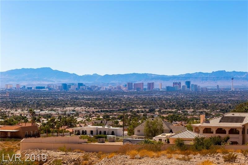 7240 Copper Road, Las Vegas, Nevada 89110, 3 Bedrooms Bedrooms, 7 Rooms Rooms,5 BathroomsBathrooms,Residential,For Sale,7240 Copper Road,2575614