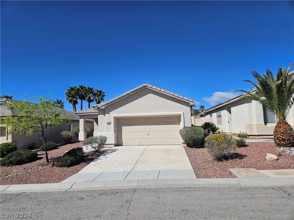 3197 Robins Creek Place, Las Vegas, Nevada 89135, 3 Bedrooms Bedrooms, 5 Rooms Rooms,2 BathroomsBathrooms,Residential Lease,For Rent,3197 Robins Creek Place,2575688