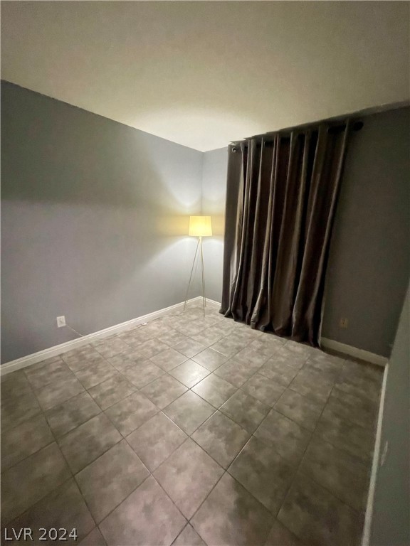 9332 Leaping Lilly Avenue ., Las Vegas, Nevada 89129, 1 Bedroom Bedrooms, 3 Rooms Rooms,1 BathroomBathrooms,Residential Lease,For Rent,9332 Leaping Lilly Avenue .,2575840