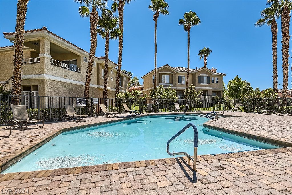 251 South Green Valley Parkway 5514, Henderson, Nevada 89012, 2 Bedrooms Bedrooms, 6 Rooms Rooms,3 BathroomsBathrooms,Residential,For Sale,251 South Green Valley Parkway 5514,2574651