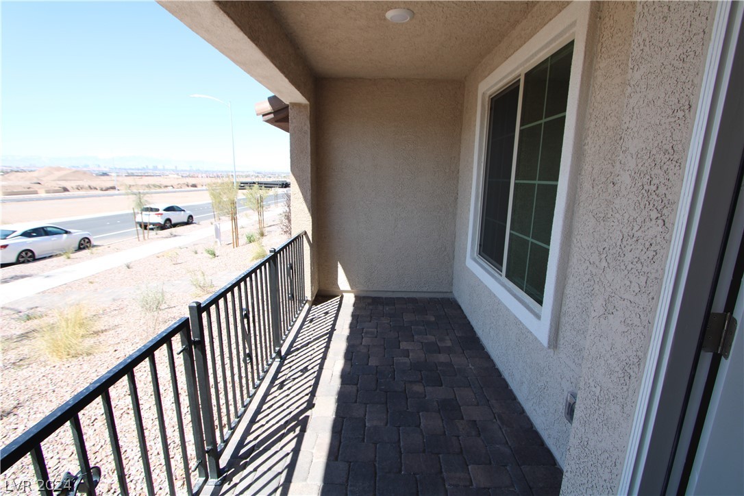 819 Jigglypuff Place, Henderson, Nevada 89011, 3 Bedrooms Bedrooms, 6 Rooms Rooms,3 BathroomsBathrooms,Residential Lease,For Rent,819 Jigglypuff Place,2576011