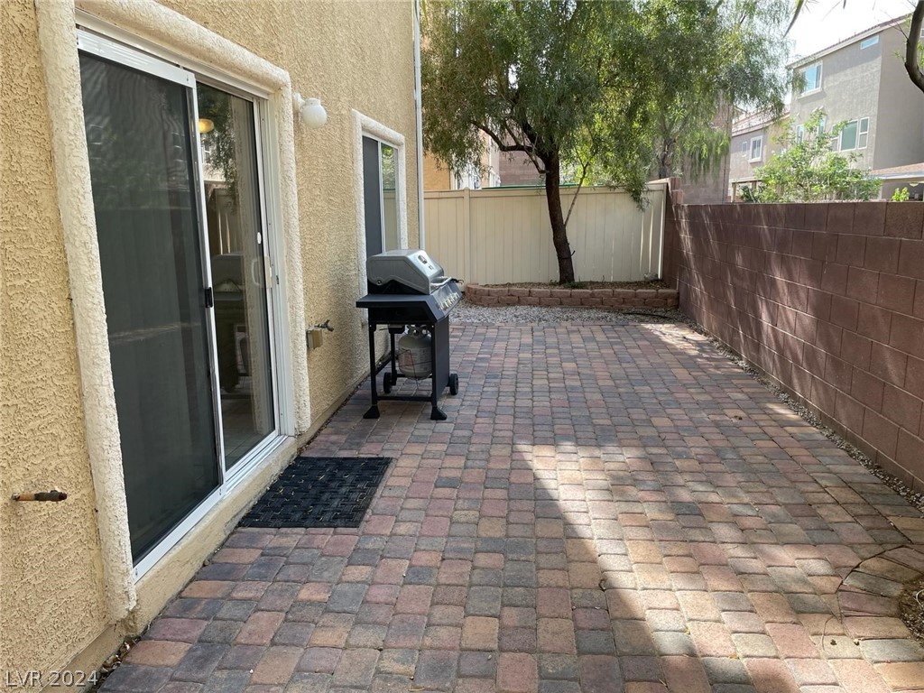 6532 Cathedral Blue Ave Las Vegas, NV 89118 - Photo 25