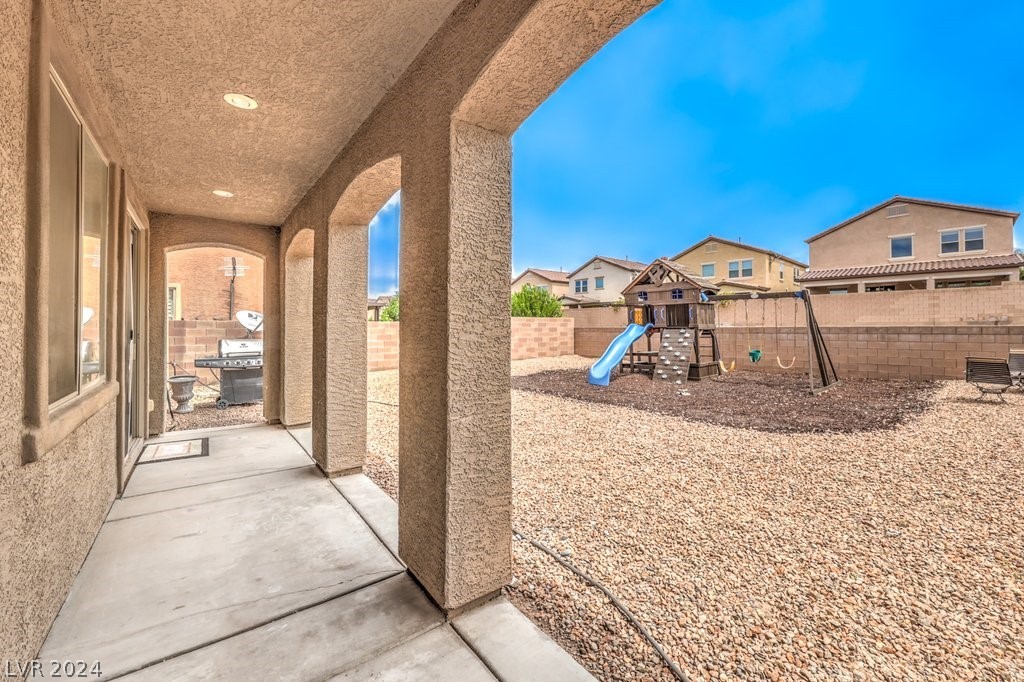 956 Via Canale Dr Henderson, NV 89011 - Photo 24