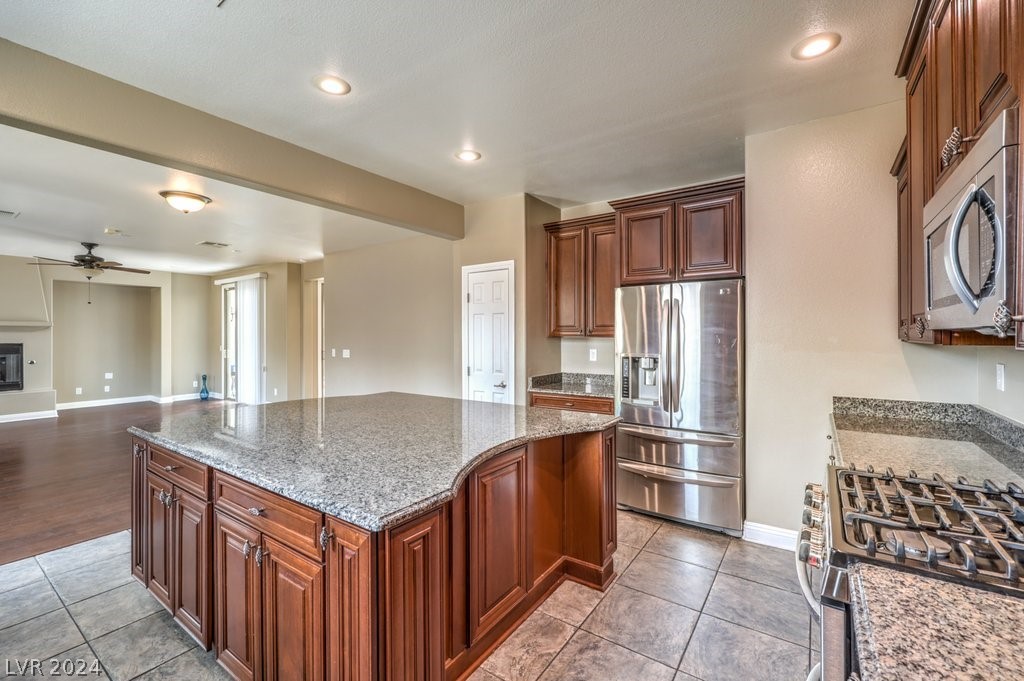 956 Via Canale Dr Henderson, NV 89011 - Photo 8