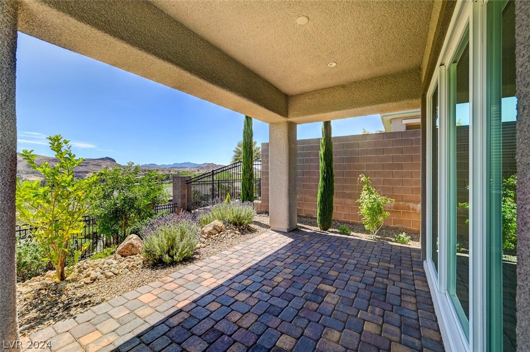 31 Reflection Cove Dr Henderson, NV 89011 - Photo 46